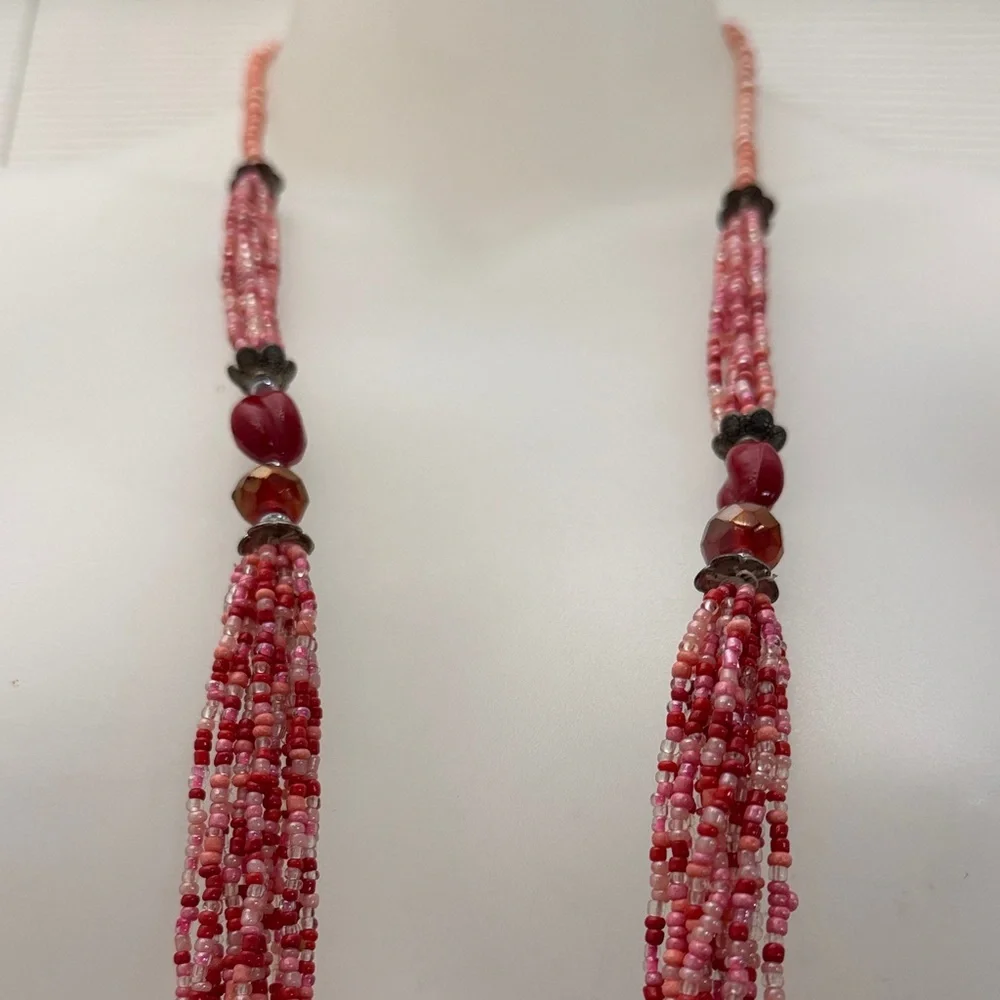 ❤️3 for $15!❤️ Elegant Red Beaded Necklace